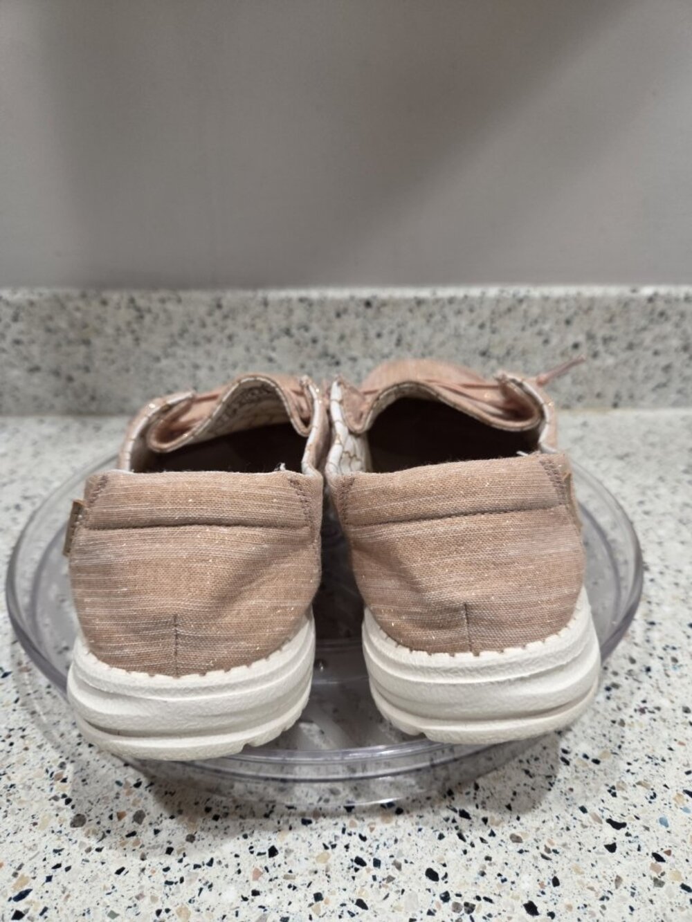 Hey Dude Women's WENDY Sparkling Rose Gold US Women's 9 WIDE - Picture 3 of 6